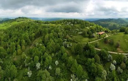 La Serre De Marou Bed & Breakfast *